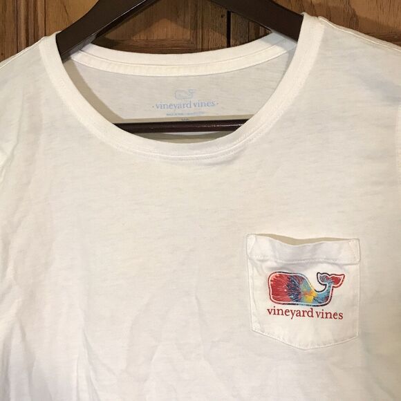 Vineyard Vines White Top Womens XS Rainbow Whale Logo Long Sleeve Scoop Neck Tee - Picture 5 of 8